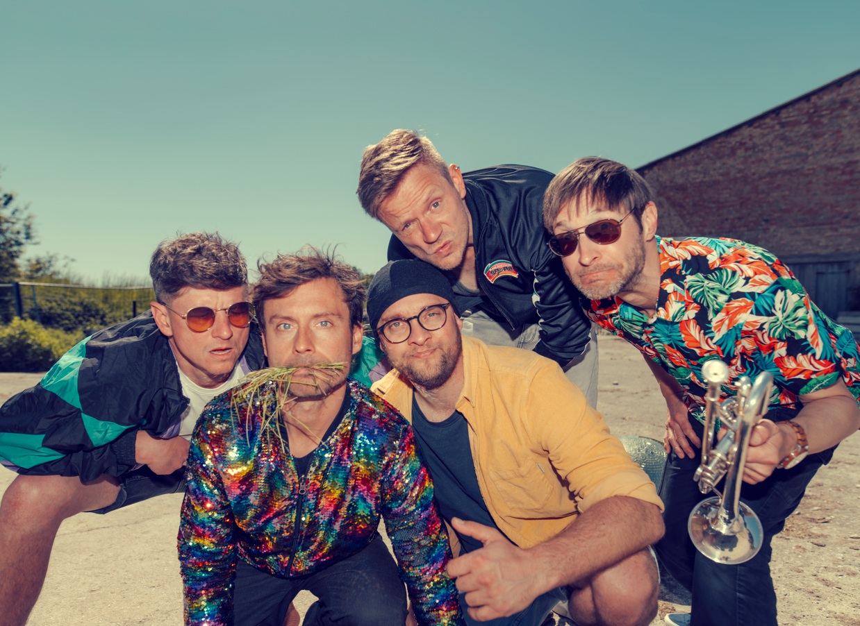 3. Wustrower Strand-Open-Air mit "LES BUMMMS BOYS"